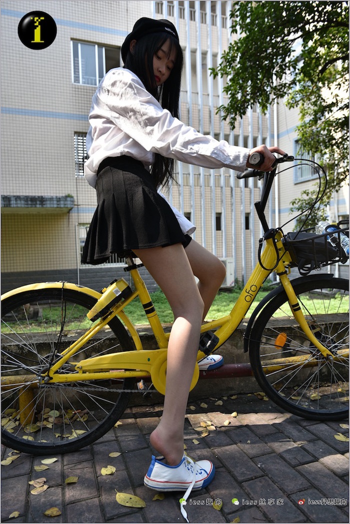 丝模系列[IESS异思趣向] 普惠集 033 琪琪 16岁的单车少女 [137P/244MB] 异思趣向-第3张