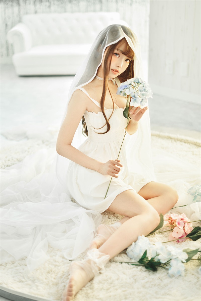 台湾Coser@ElyEE子 White Dress [22P/27MB] 网红Coser-第1张